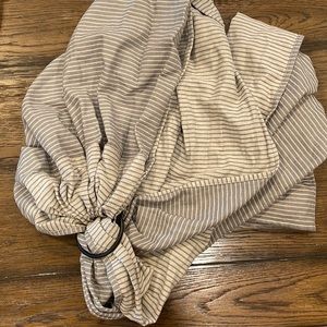 MOBY ring sling